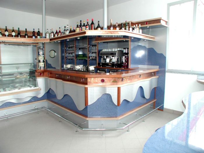 Bars and cafés
