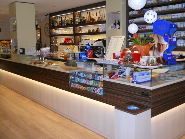 Bars and cafés