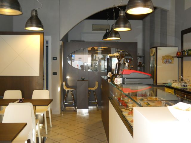 Bars and cafés