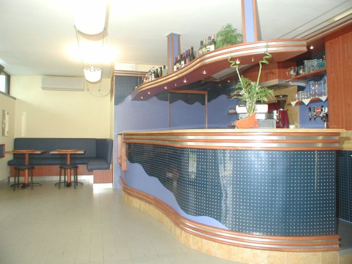 Bars and cafés