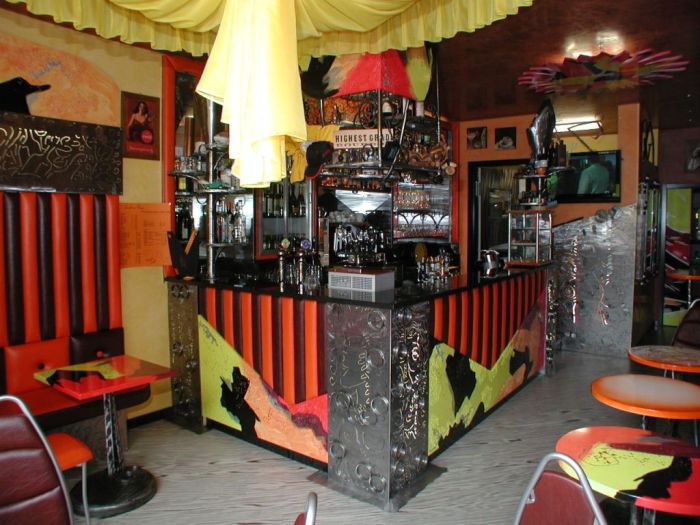 Bars and cafés
