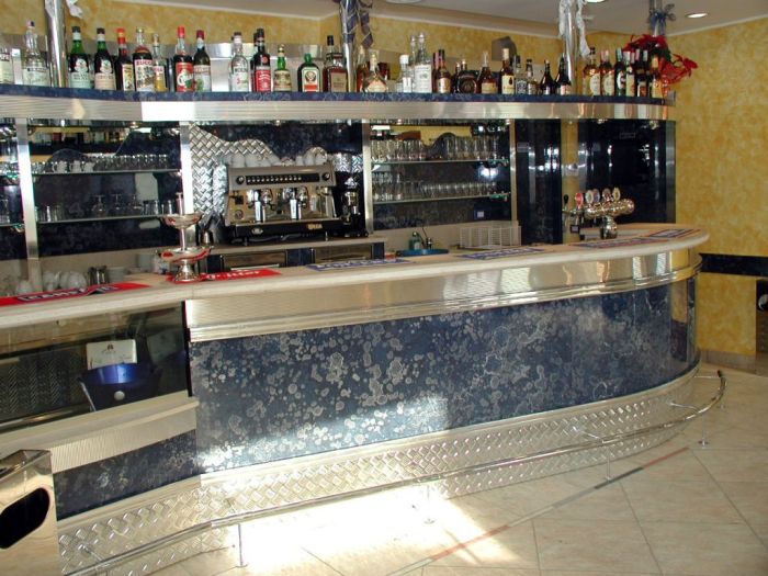 Bars and cafés