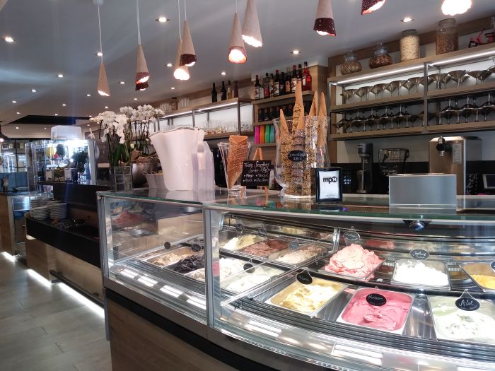 Ice cream and pastry shops