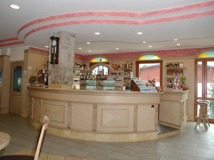 Bars and cafés