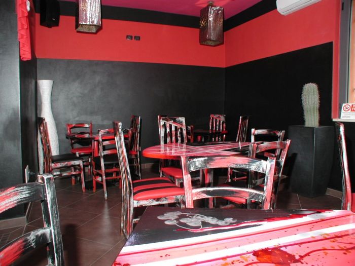 Bars and cafés