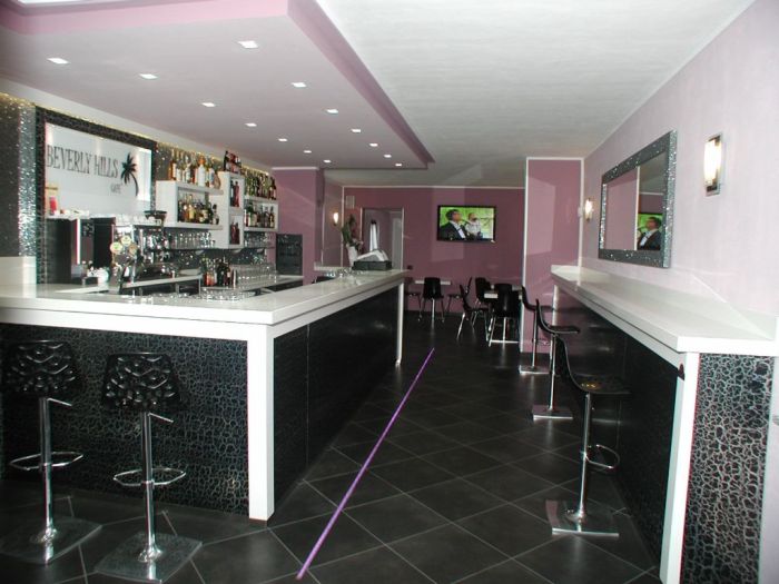 Bars and cafés