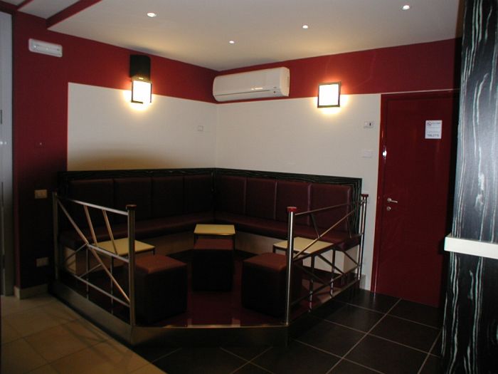 Bars and cafés
