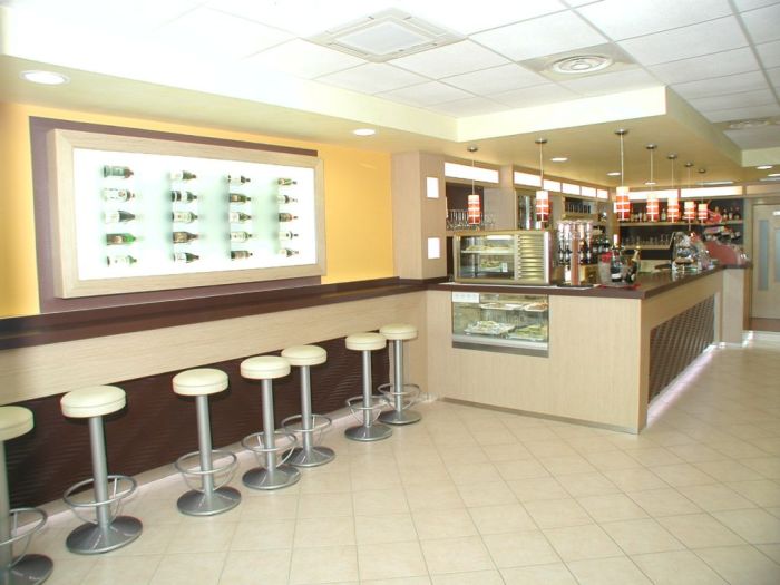 Bars and cafés