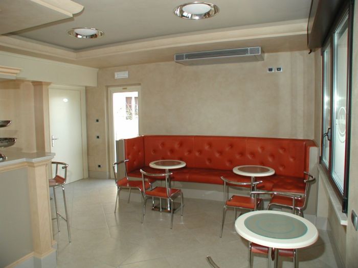 Bars and cafés