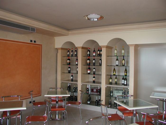 Bars and cafés