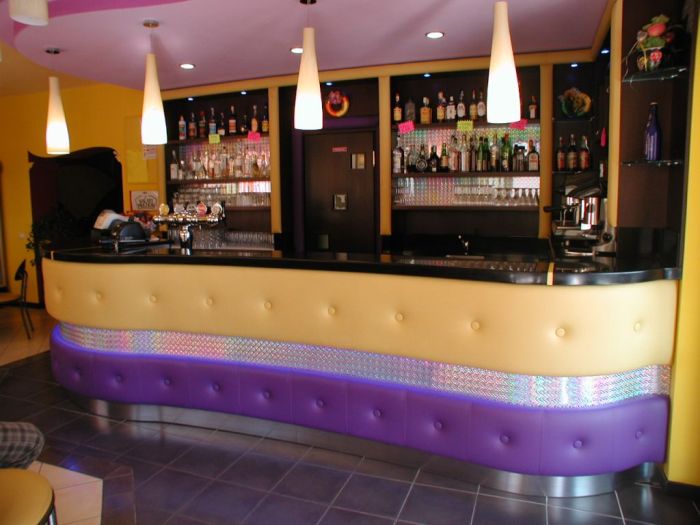 Bars and cafés