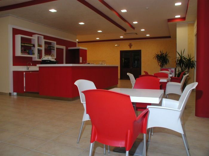 Bars and cafés