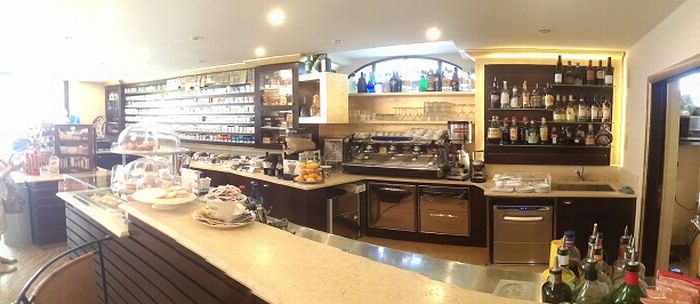 Bars and cafés