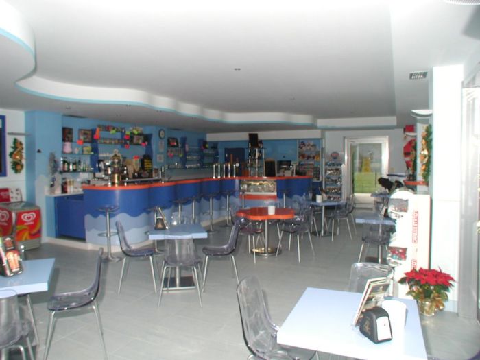 Bars and cafés