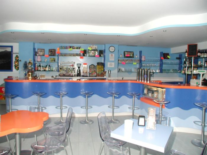 Bars and cafés