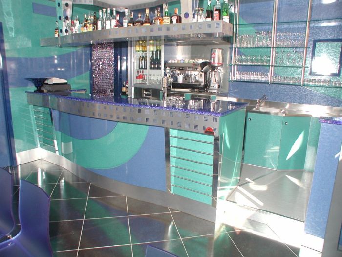 Bars and cafés