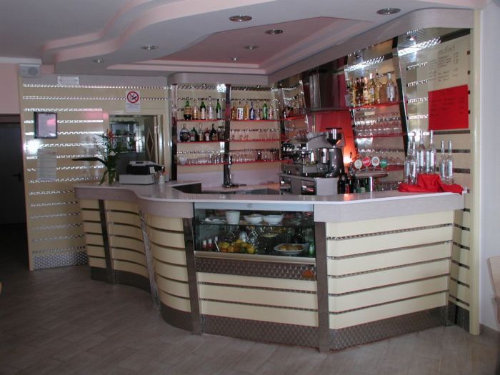 Bars and cafés