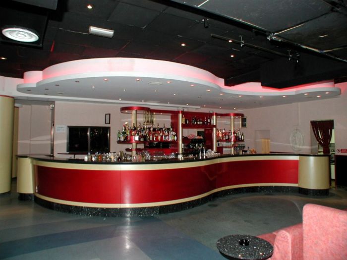 Clubs and nightclubs
