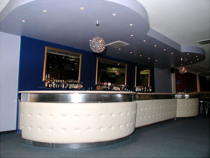 Clubs and nightclubs