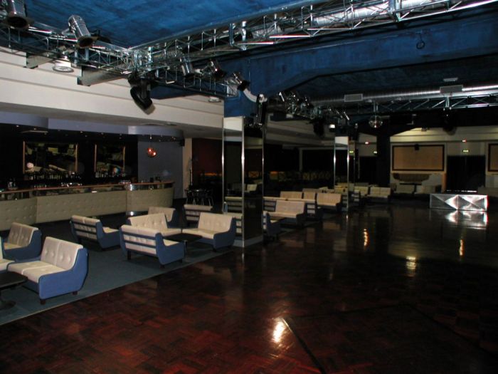 Clubs and nightclubs