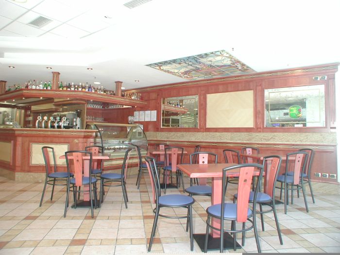 Ice cream and pastry shops