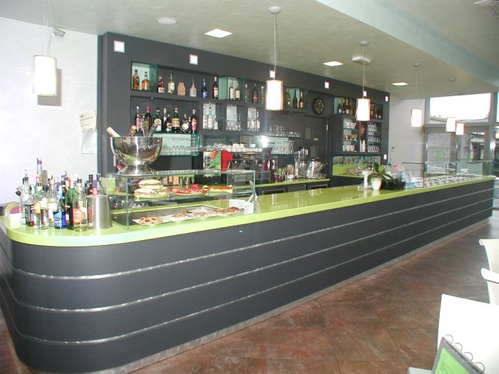 Ice cream and pastry shops