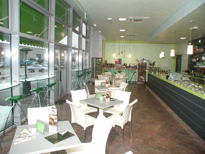 Ice cream and pastry shops