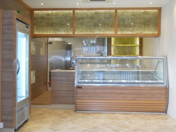 Ice cream and pastry shops