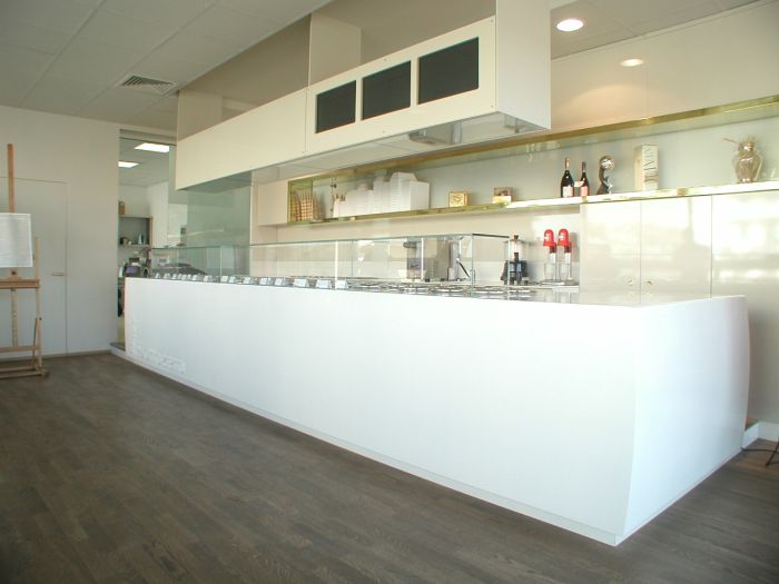 Ice cream and pastry shops