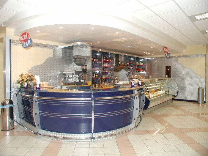 Ice cream and pastry shops