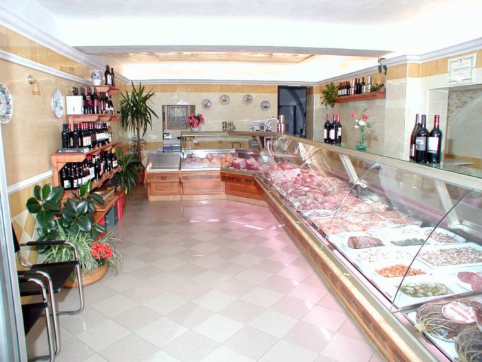 Butchers and delicatessens