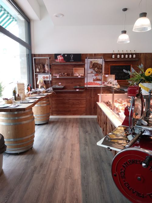 Butchers and delicatessens