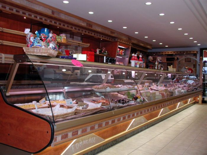 Butchers and delicatessens