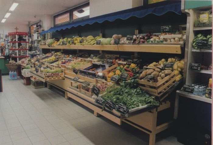 Butchers and delicatessens